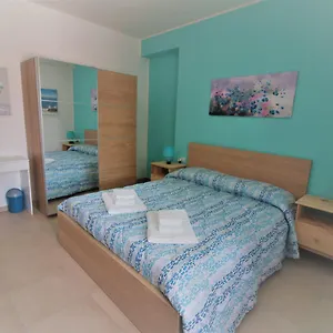 3* Bed & Breakfast La Rosatea